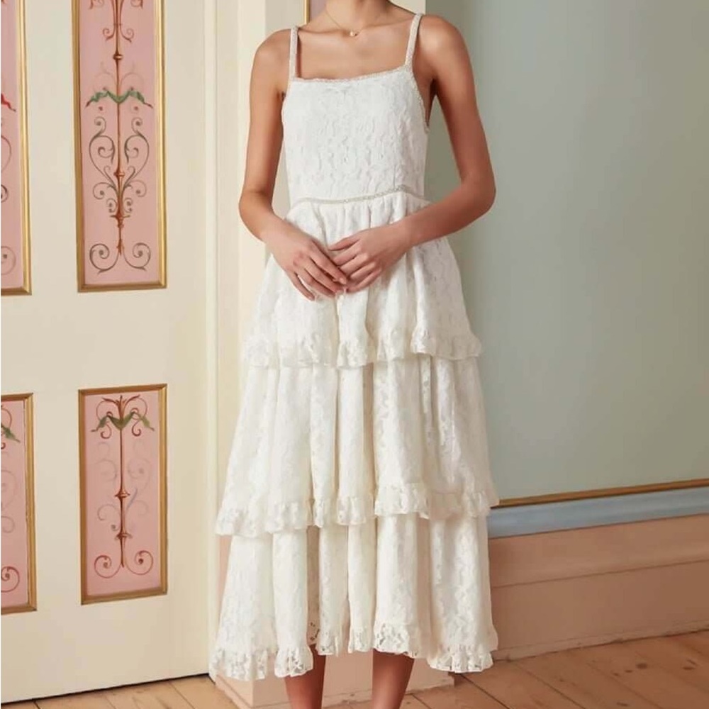 Dream Sister Jane Tiered Lace Midi Dress